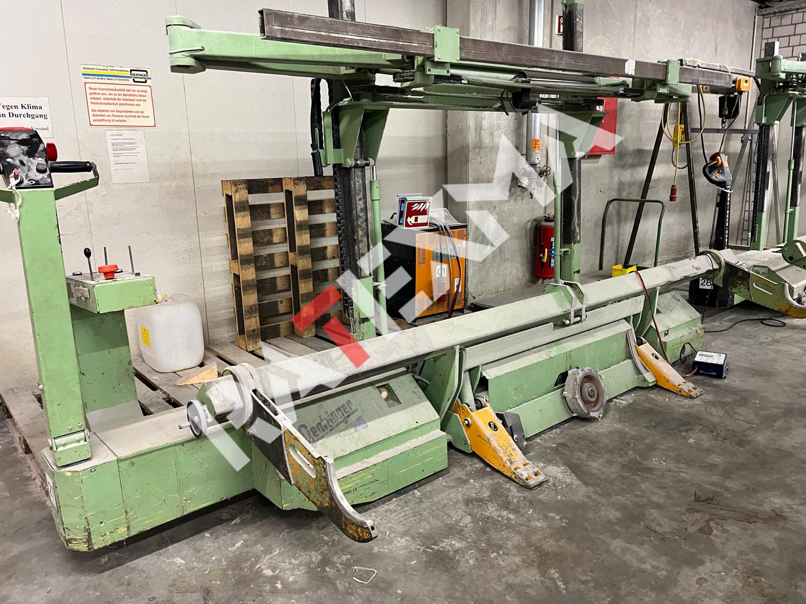 Genginker Beam Carrier